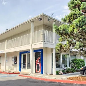 ** Hotel 6-seattle, Wa - South USA